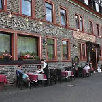 Ellenzer Goldbaeumchen 3*