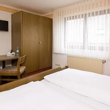 Ellenzer Goldbäumchen Hotel