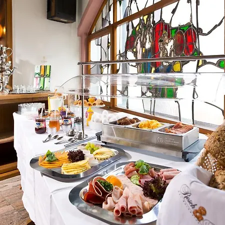 Ellenzer Goldbaeumchen 3* 埃伦波特道夫