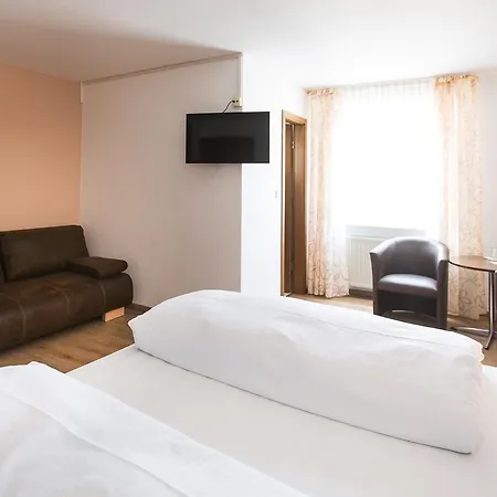 Hotel Ellenzer Goldbaeumchen Ellenz-Poltersdorf