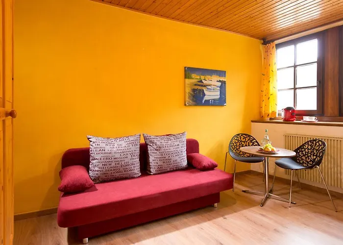 Ellenzer Goldbaeumchen Hotel 3*