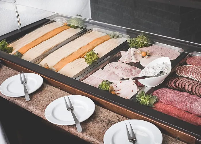 Ellenzer Goldbaeumchen Hotel