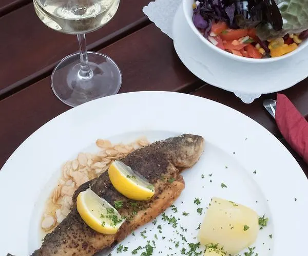 Ellenzer Goldbaeumchen 3* Ellenz-Poltersdorf