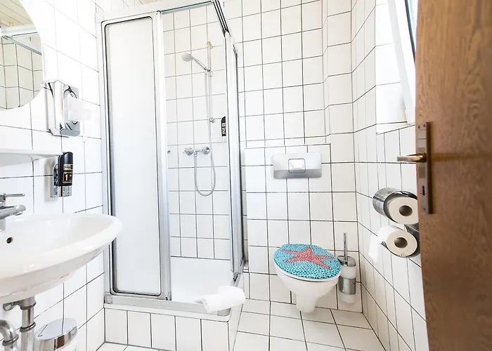 Hotel Ellenzer Goldbaeumchen 3*